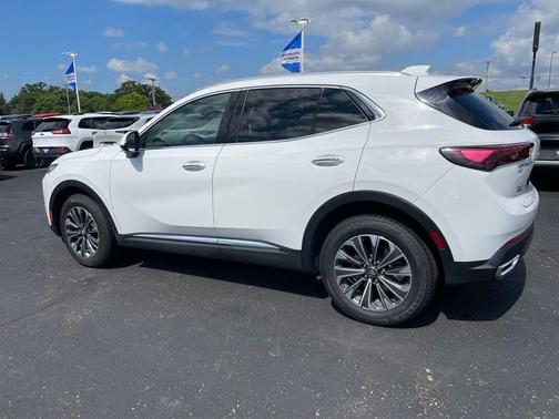 Summit White 2024 Buick Envision Preferred AWD