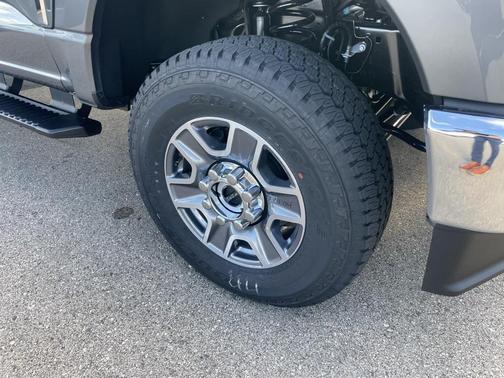 2025 Ford F-250 XLT