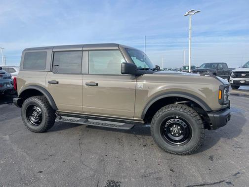 Marsh Gray 2026 Ford Bronco Big Bend
