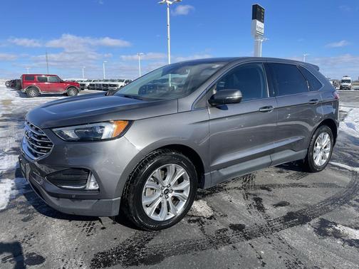 2023 Ford Edge Titanium
