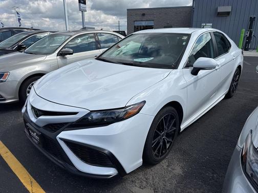 2023 Toyota Camry 