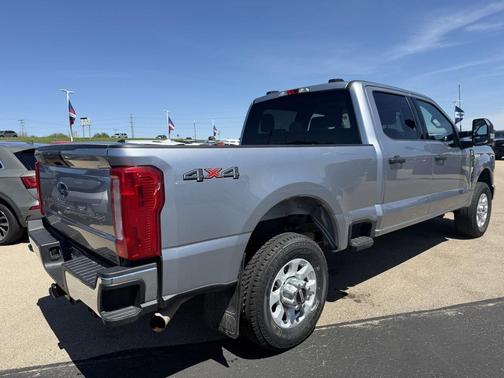 2023 Ford F-250 XLT