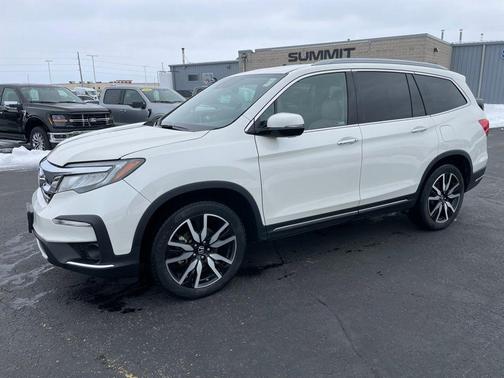2019 Honda Pilot Touring 8-Passenger