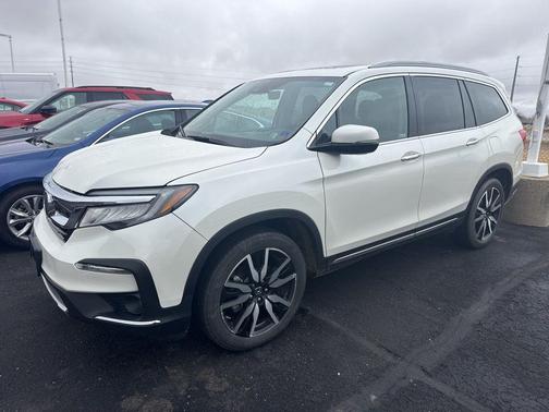 2019 Honda Pilot Touring 8-Passenger