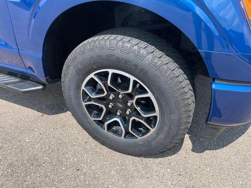 Atlas Blue Metallic 2023 Ford F-150 XLT