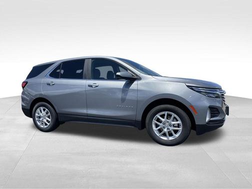 Sterling Gray Metallic 2024 Chevrolet Equinox 1LT