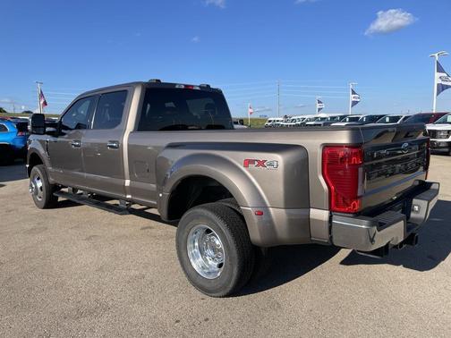 2022 Ford F-350 XLT