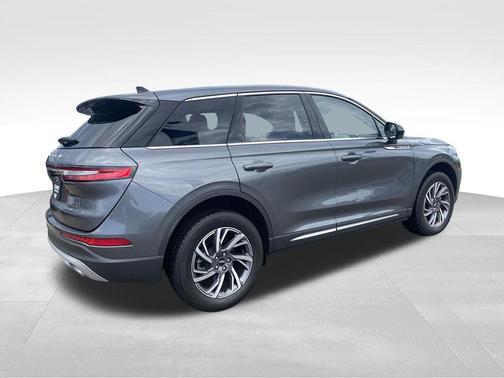 Asher Gray Metallic Clearcoat 2023 Lincoln Corsair Standard