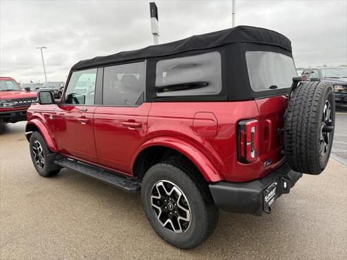 2021 Ford Bronco Outer Banks