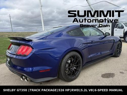 2016 Ford Shelby GT350 Base