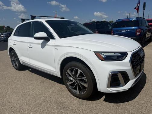 2023 Audi Q5 45 S line Premium Plus