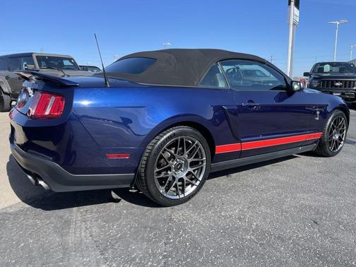 2012 Ford Shelby GT500 Base