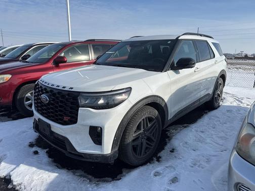 2025 Ford Explorer ST