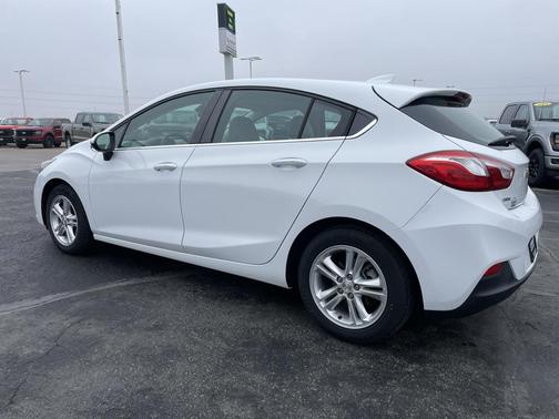 2017 Chevrolet Cruze LT