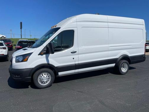 Oxford White 2026 Ford Transit-350 Base