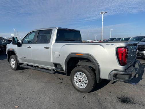 2023 GMC Sierra 2500 Pro