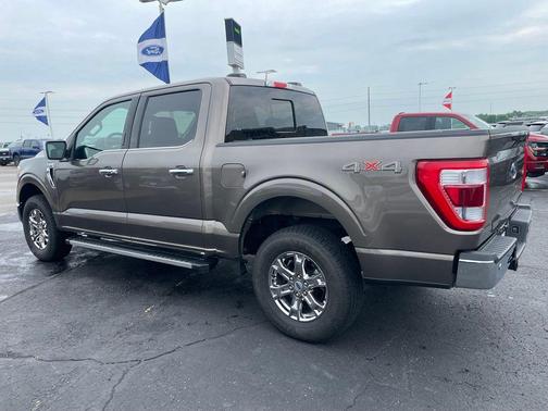 Stone Gray Metallic 2023 Ford F-150 Lariat