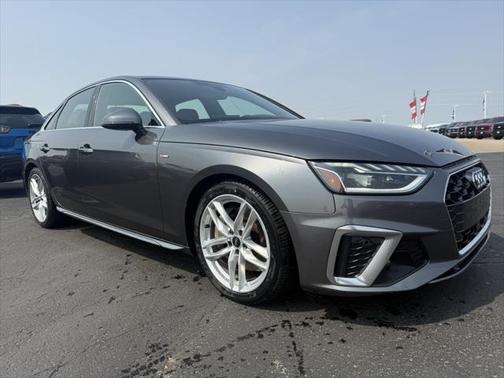 2022 Audi A4 45 S line Premium Plus