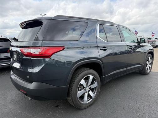2021 Chevrolet Traverse LT Leather