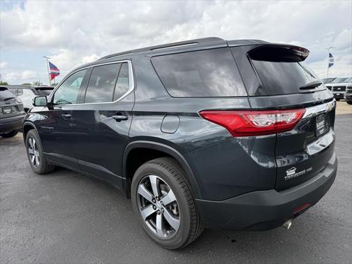 2021 Chevrolet Traverse LT Leather