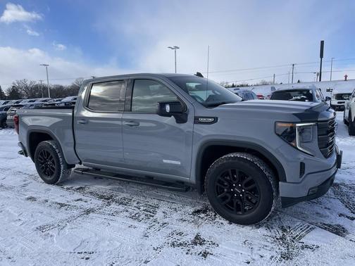 2024 GMC Sierra 1500 Elevation