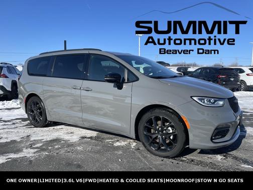 2025 Chrysler Pacifica Limited