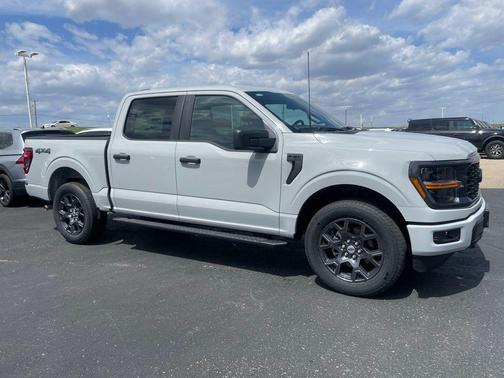 Avalanche 2026 Ford F-150 STX