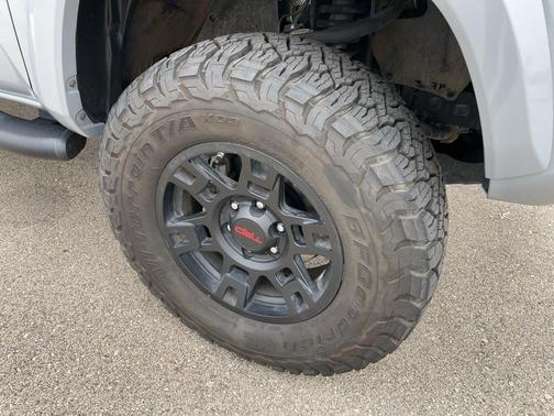 2019 Toyota Tacoma TRD Sport
