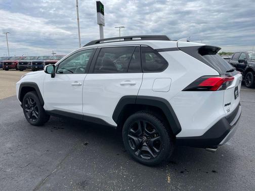 Ice 2024 Toyota RAV4 Adventure