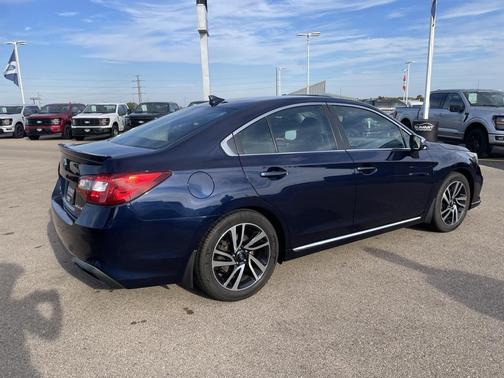 2018 Subaru Legacy Sport