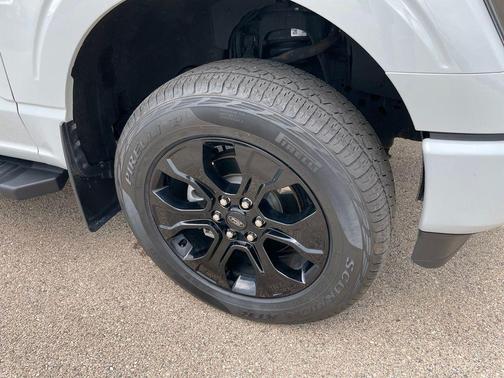 Avalanche 2023 Ford F-150 XLT