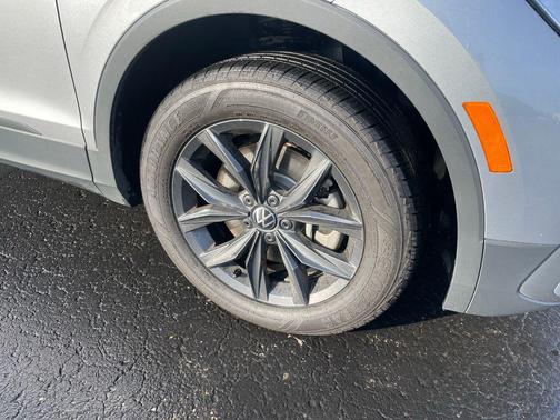 2024 Volkswagen Tiguan 2.0T Wolfsburg Edition
