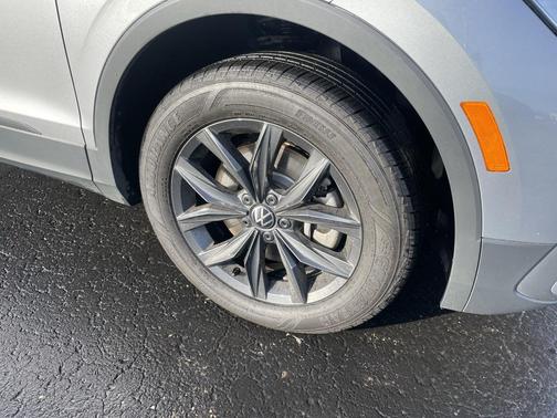2024 Volkswagen Tiguan 2.0T Wolfsburg Edition