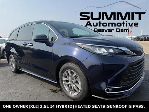 2023 Toyota Sienna XLE