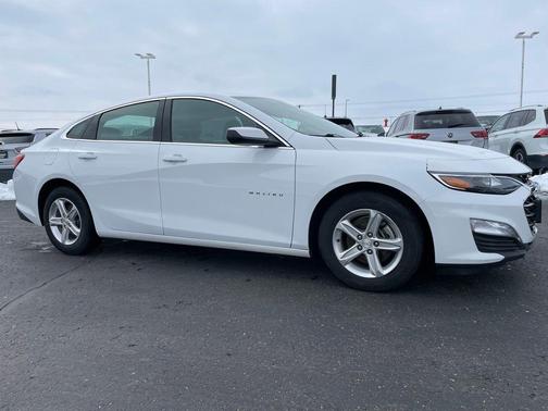 2023 Chevrolet Malibu FWD 1LT