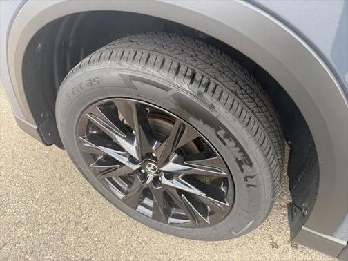 2024 Mazda CX-5 Carbon Edition