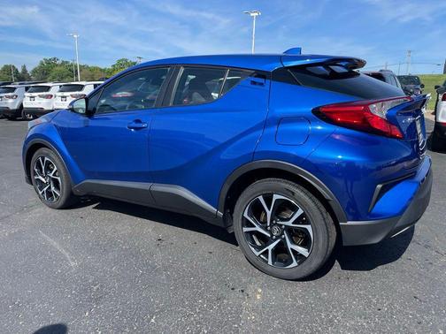 Blue Eclipse Metallic 2019 Toyota C-HR XLE