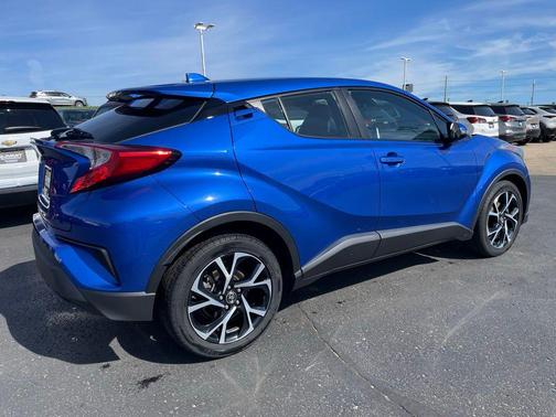 Blue Eclipse Metallic 2019 Toyota C-HR XLE