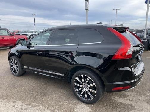 2016 Volvo XC60 T5 Premier