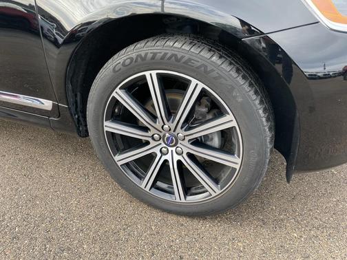 2016 Volvo XC60 T5 Premier