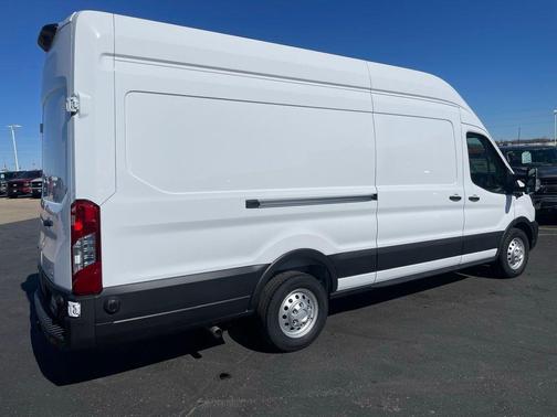 Oxford White 2026 Ford Transit-350 Base