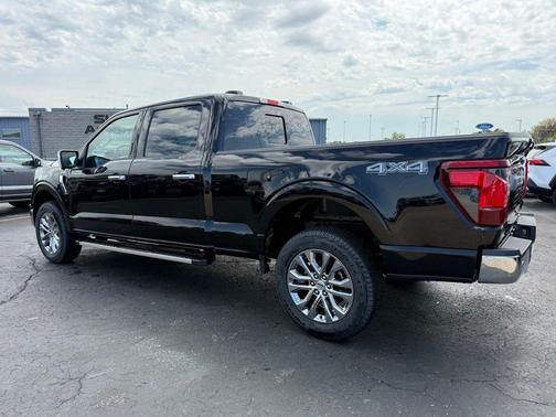 Agate Black Metallic 2026 Ford F-150 XLT