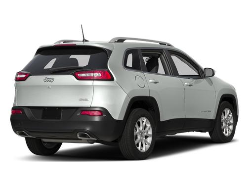 Bright White Clearcoat 2016 Jeep Cherokee Altitude