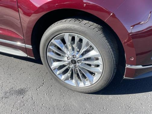 2021 Ford Edge Titanium
