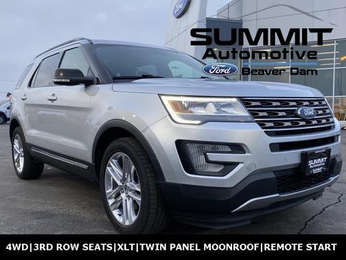 Photo 1 of 55 of 2017 Ford Explorer XLT