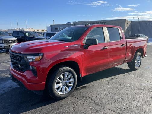 2023 Chevrolet Silverado 1500 Custom