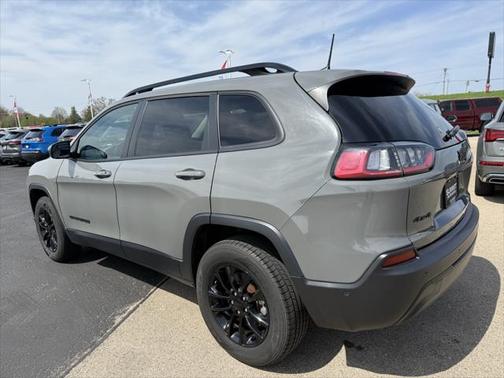 2023 Jeep Cherokee Altitude
