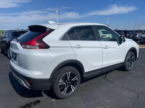 2024 Mitsubishi Eclipse Cross SE