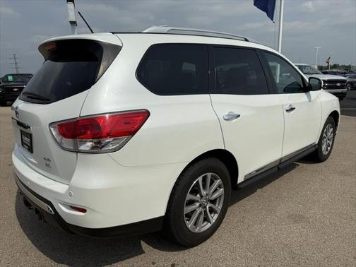 2015 Nissan Pathfinder SL