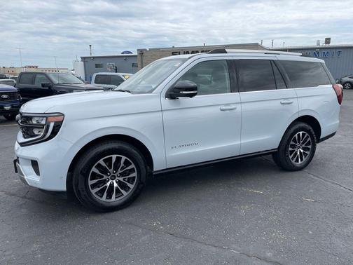 Silver Metallic 2025 Ford Expedition Platinum